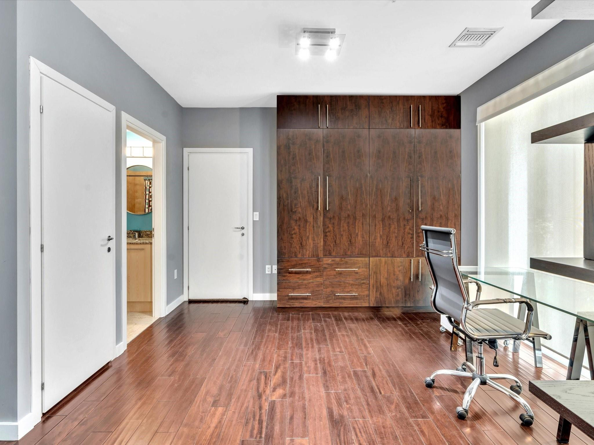 733 NE 4th Avenue 733 — photo 7