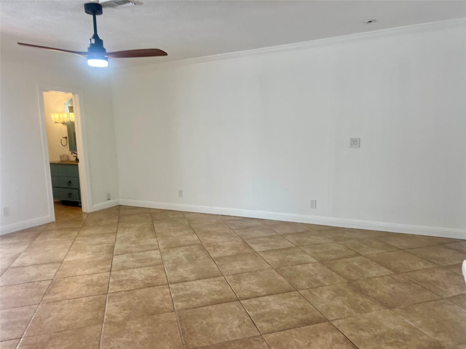 4000 N 37th Avenue, Hollywood, FL 33021 photo 4