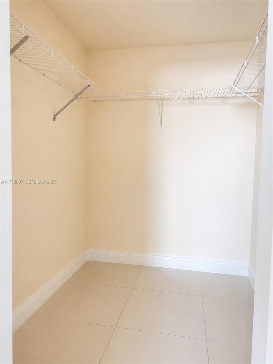 1861 S River Drive 1504 — photo 8