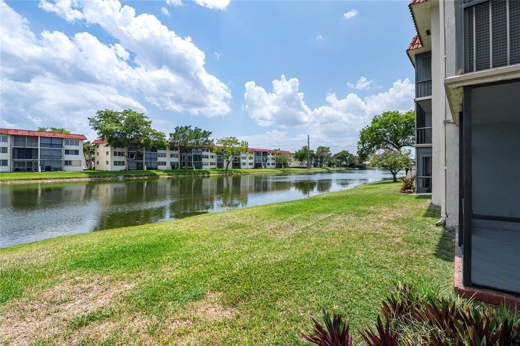 361 S Hollybrook Drive 105, Pembroke Pines, FL 33025 photo 15