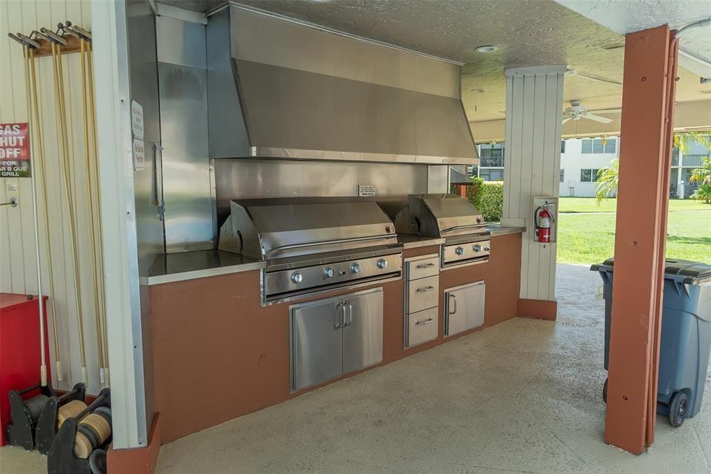 361 S Hollybrook Drive 105, Pembroke Pines, FL 33025 photo 18