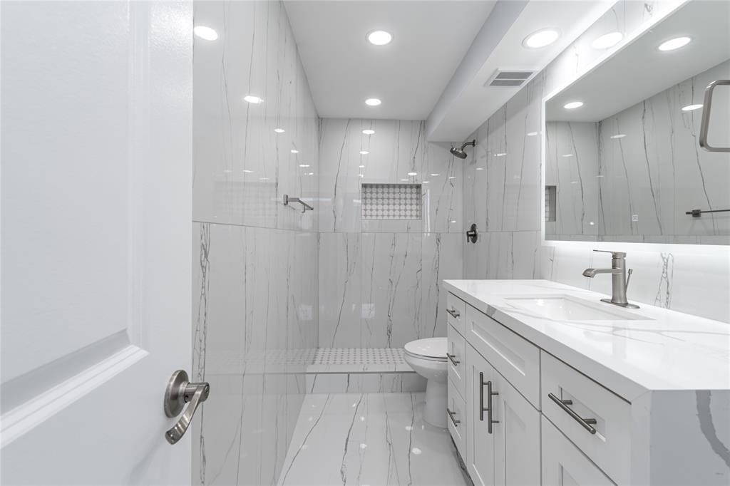361 S Hollybrook Drive 105, Pembroke Pines, FL 33025 photo 4