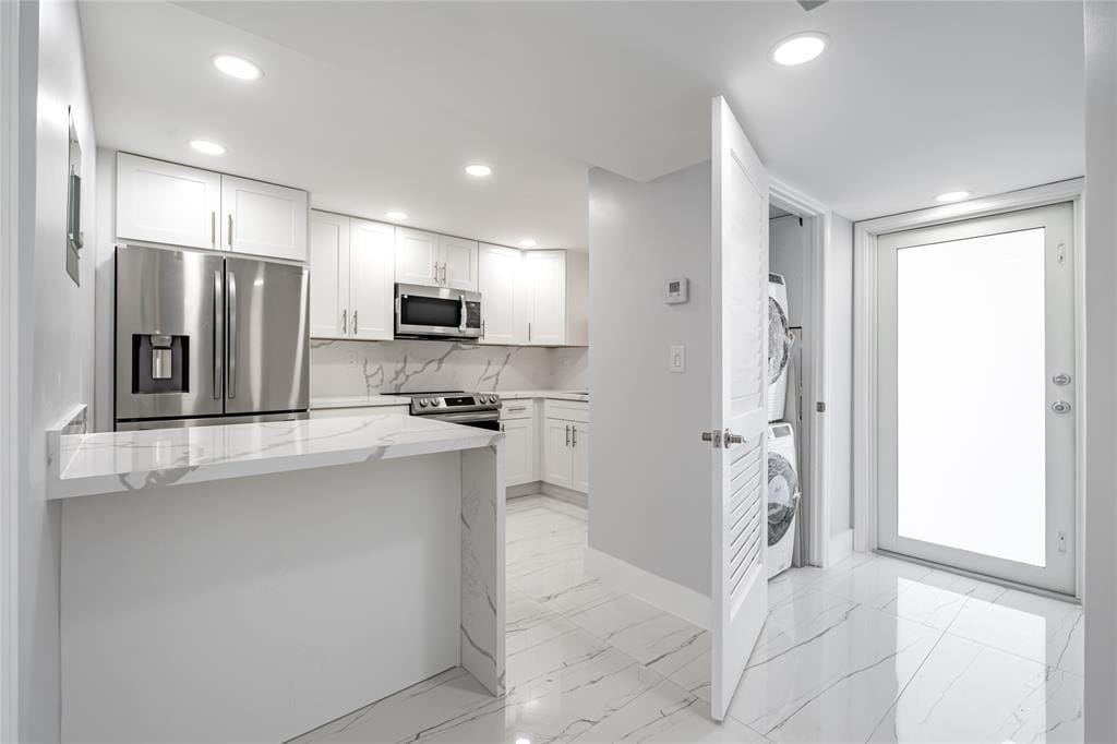 361 S Hollybrook Drive 105, Pembroke Pines, FL 33025 photo 9
