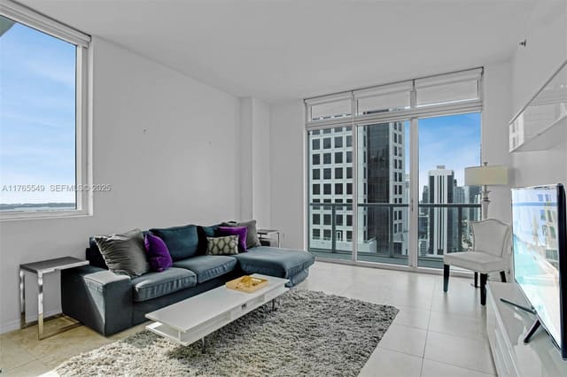 55 SE 6th Street 4110, sold in 500 Brickell West Condo, Miami, FL