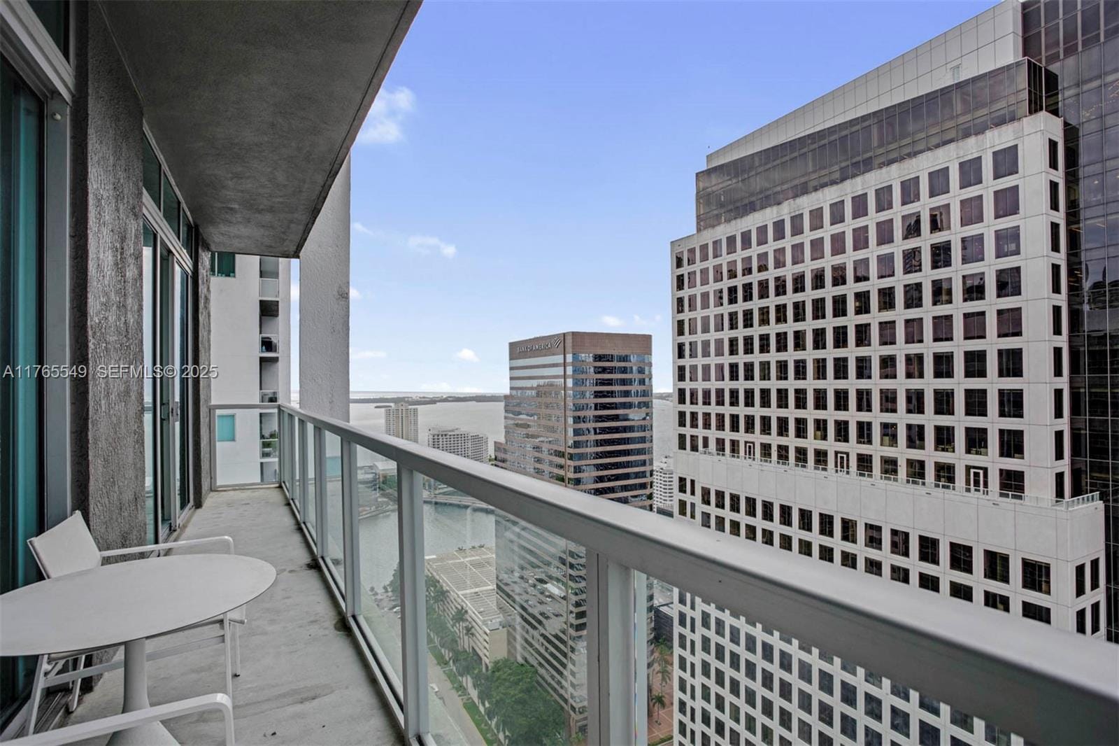 55 SE 6th Street 4110, Miami, FL 33131 photo 17