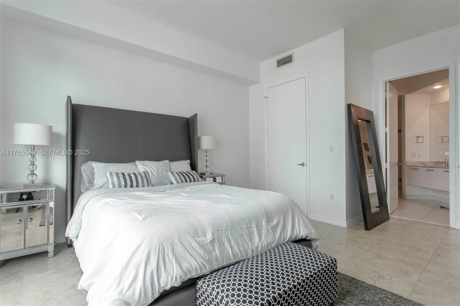 55 SE 6th Street 4110, Miami, FL 33131 photo 8