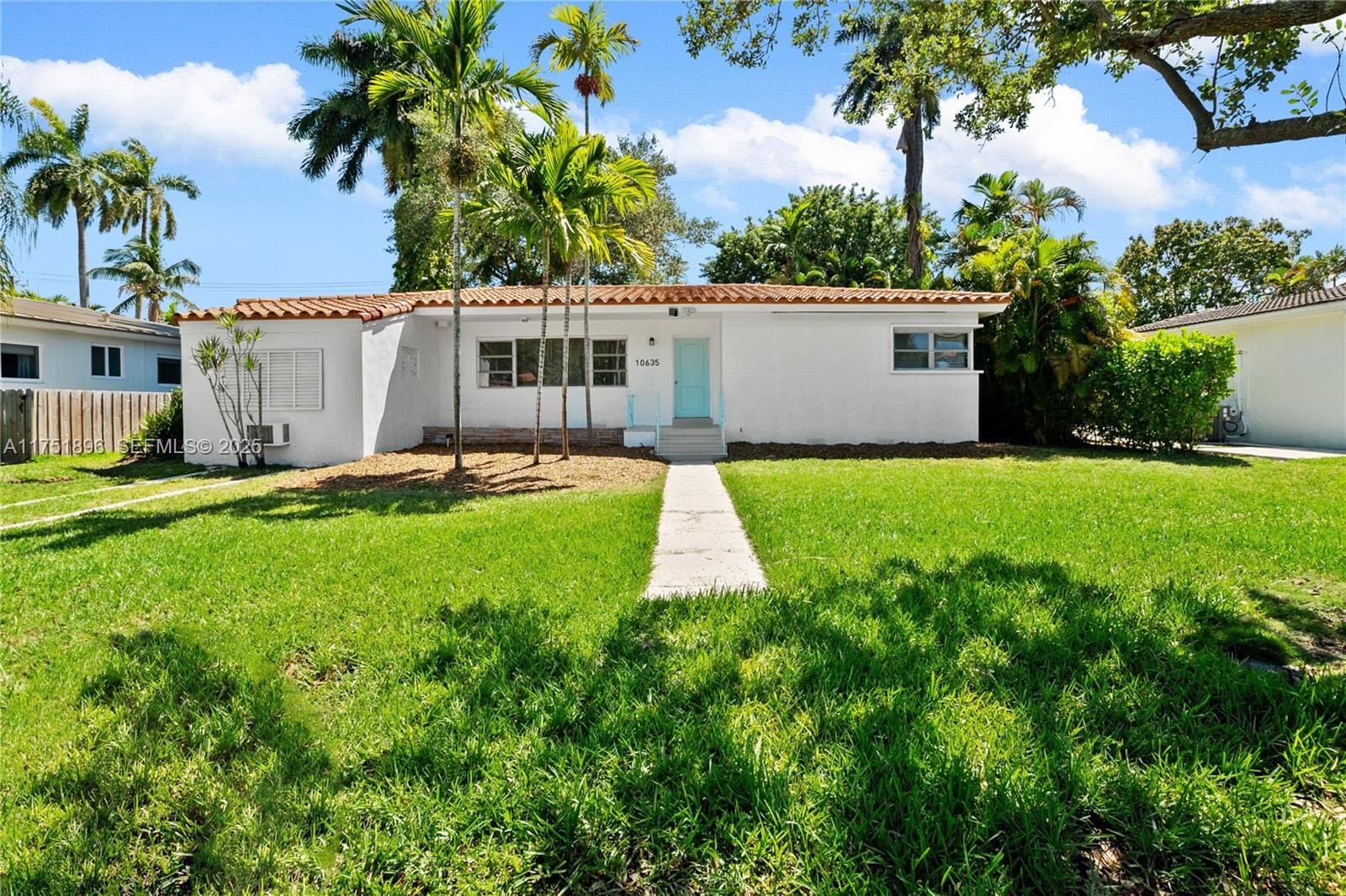 10635 NE 11th Court, Miami Shores, FL 33138 photo 2