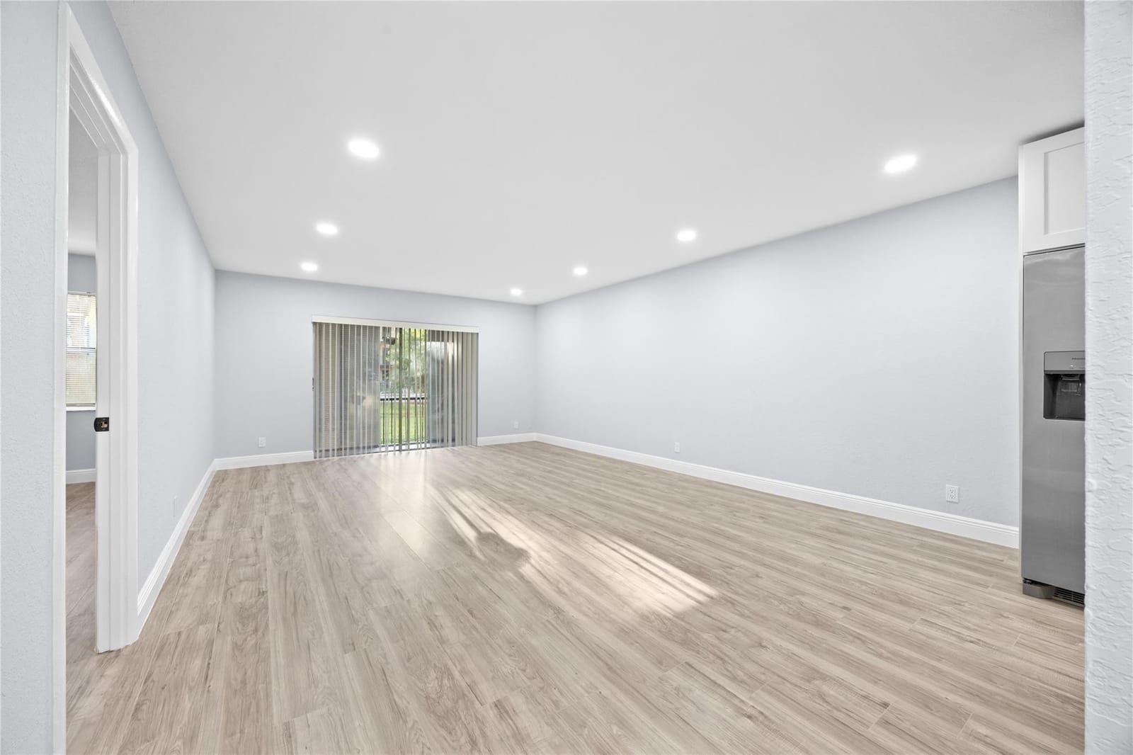 6061 N Falls Cir Drive 109, Lauderhill, FL 33319 photo 20