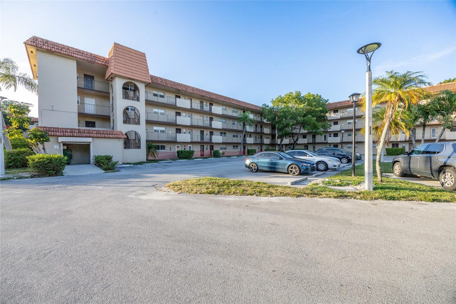 6061 N Falls Cir Drive 109, Lauderhill, FL 33319 photo 30