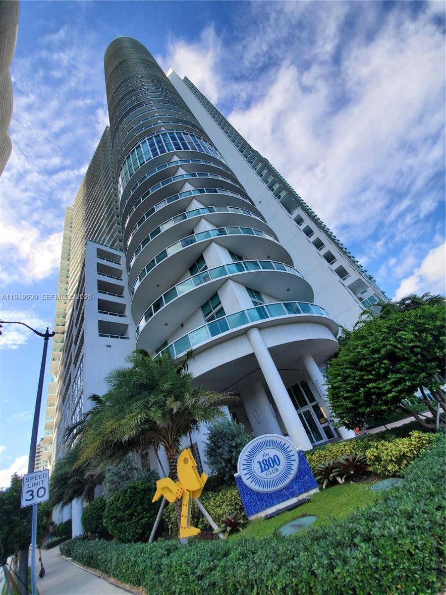 1800 N Bayshore Drive 3808, Miami, FL 33132, Miami