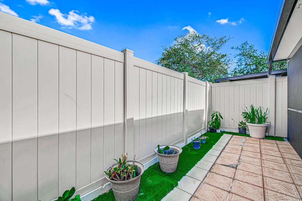 4371 Willow Pond Road C, West Palm Beach, FL 33417 photo 21