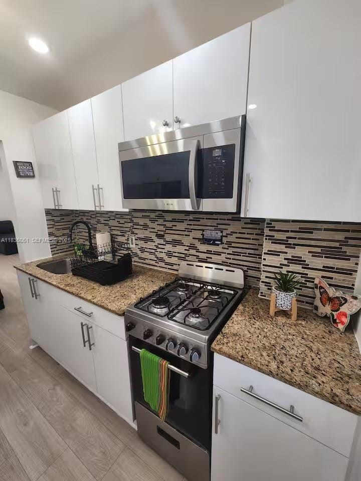 324 Van Buren Street 1-4, Hollywood, FL 33019 photo 16