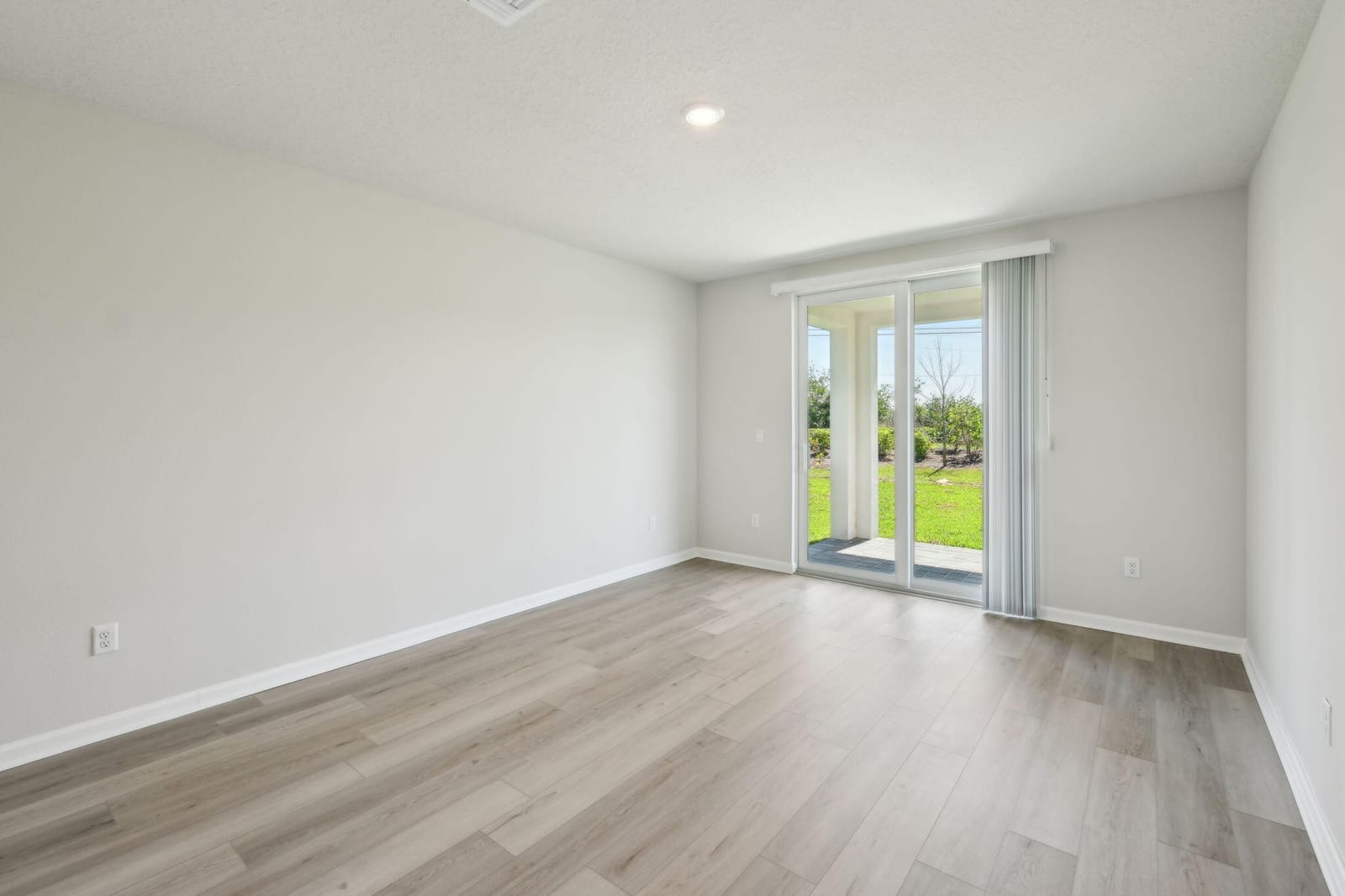 5409 Hampton Park Circle — photo 9