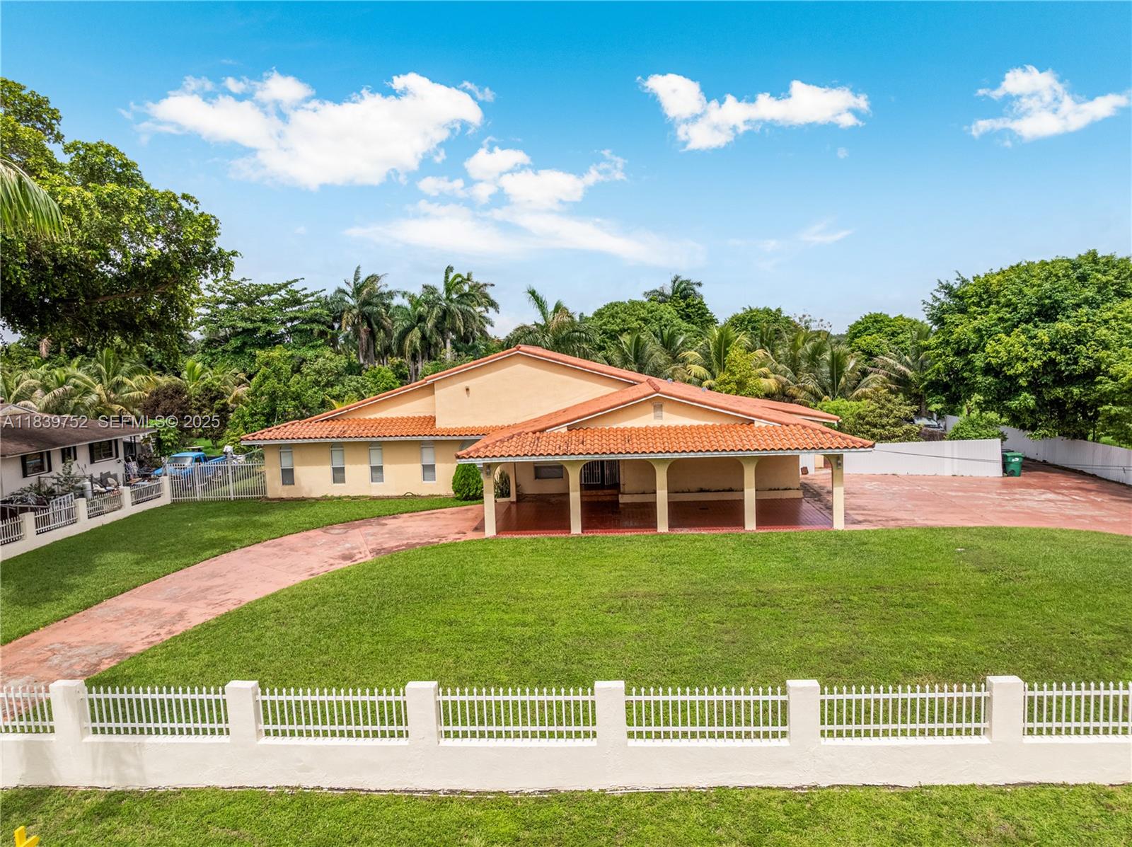 400 NW 128th Avenue, Miami, FL 33182, Miami