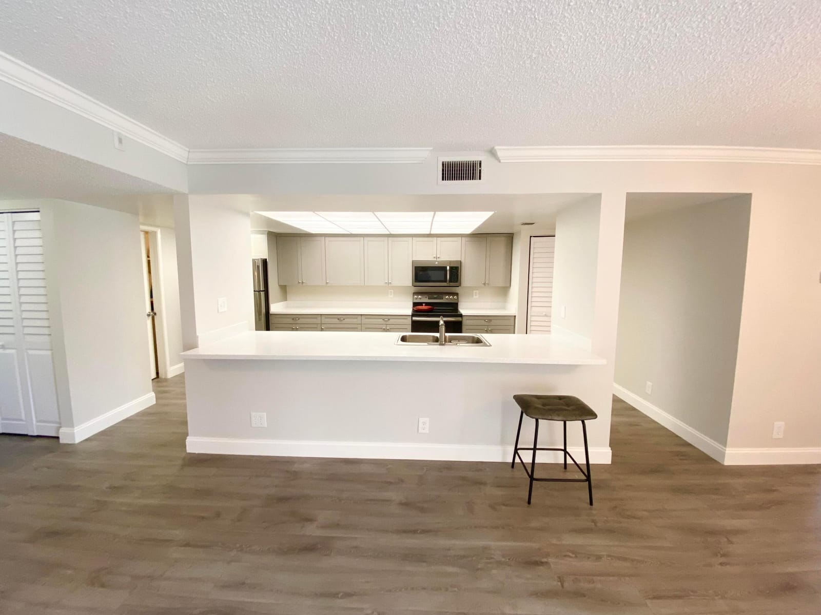 450 Egret Circle 9205 — photo 8