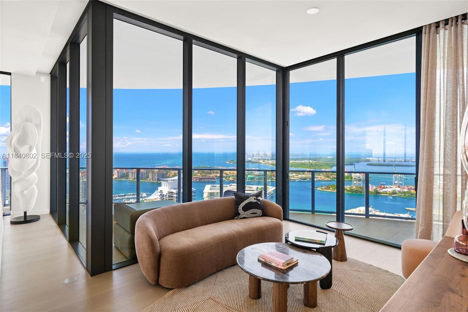 501 West Avenue PH4701, Miami Beach, FL 33139 photo 24