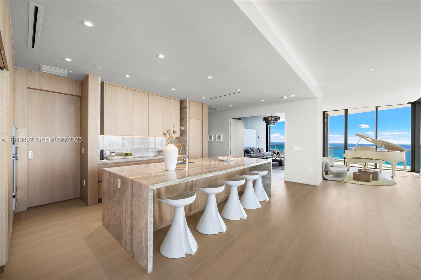 501 West Avenue PH4701, Miami Beach, FL 33139 photo 4