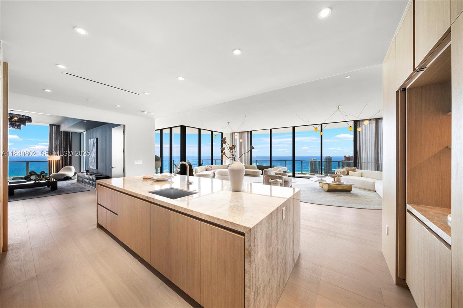 501 West Avenue PH4701, Miami Beach, FL 33139 photo 5