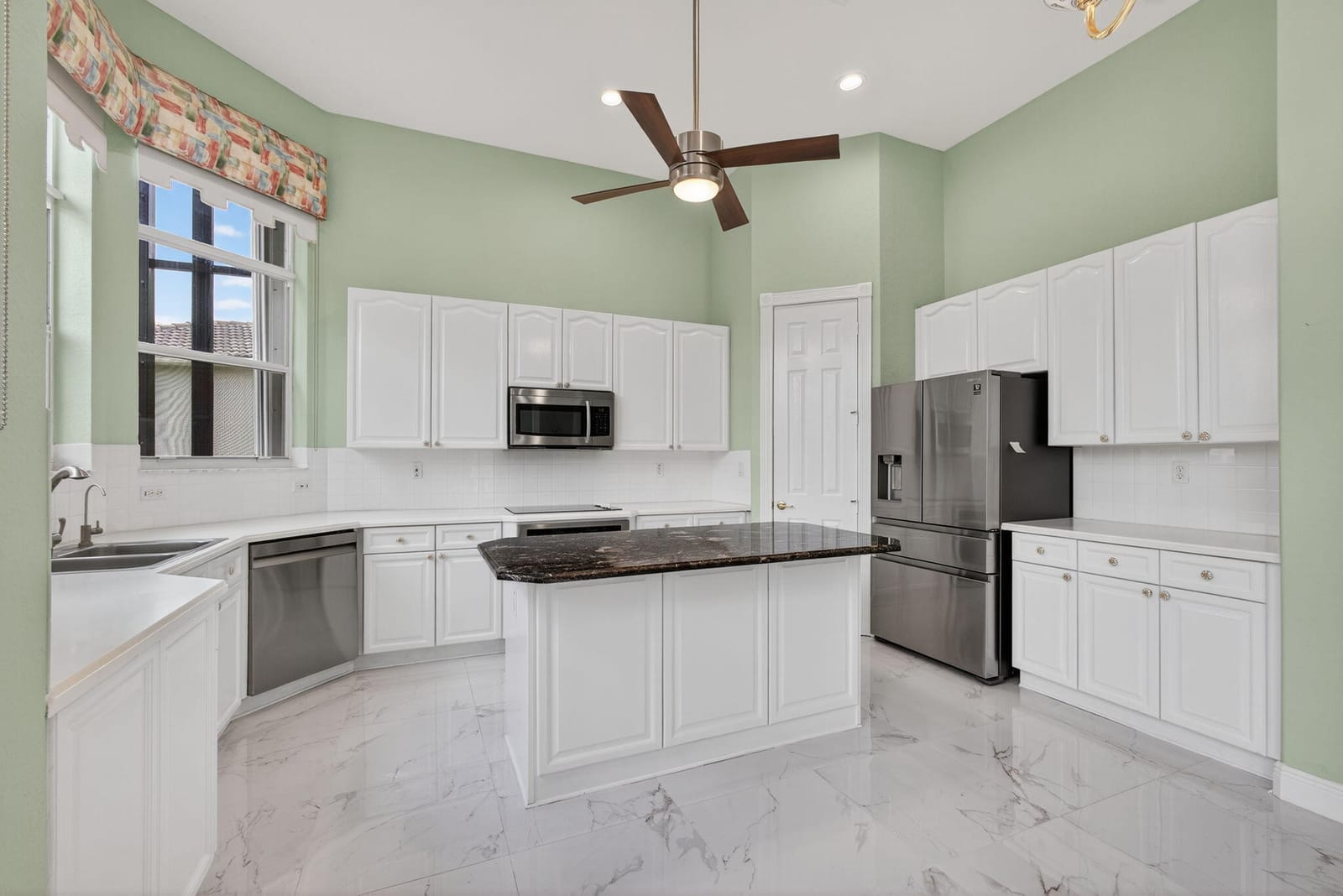 7411 Ironhorse Boulevard, West Palm Beach, FL 33412 photo 18