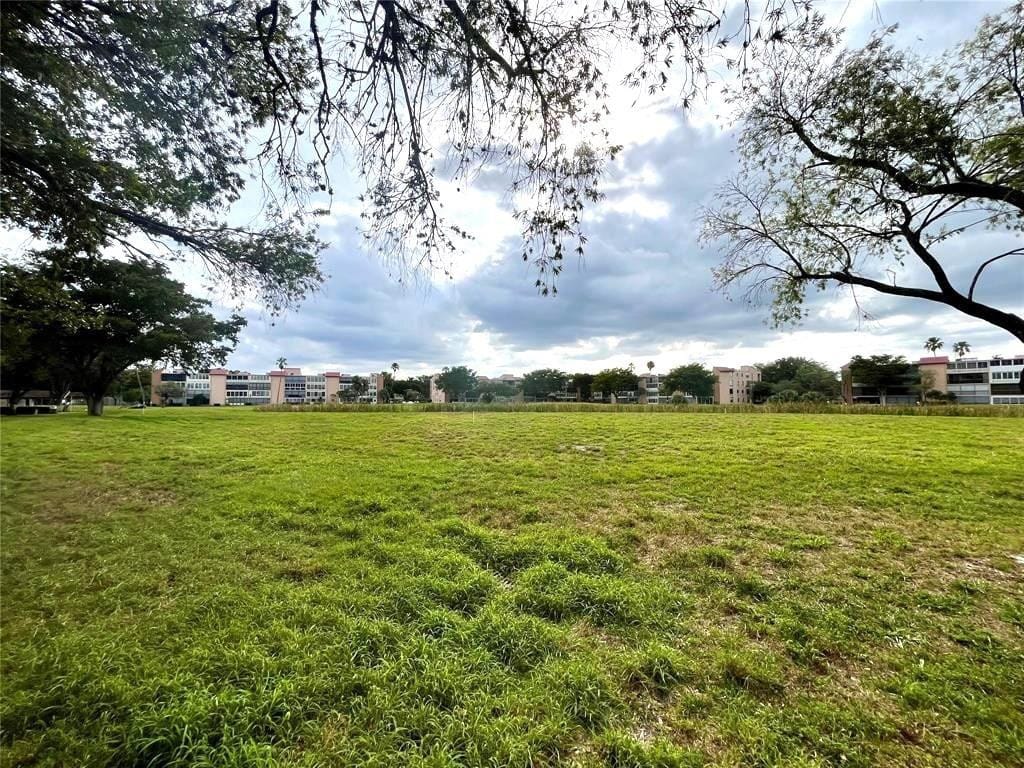 7320 Lake Circle Drive 101, Margate, FL 33063 photo 28