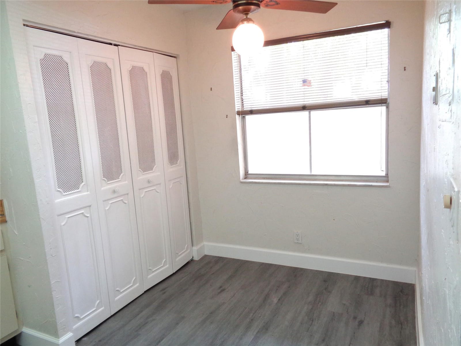 7320 Lake Circle Drive 101 — photo 6