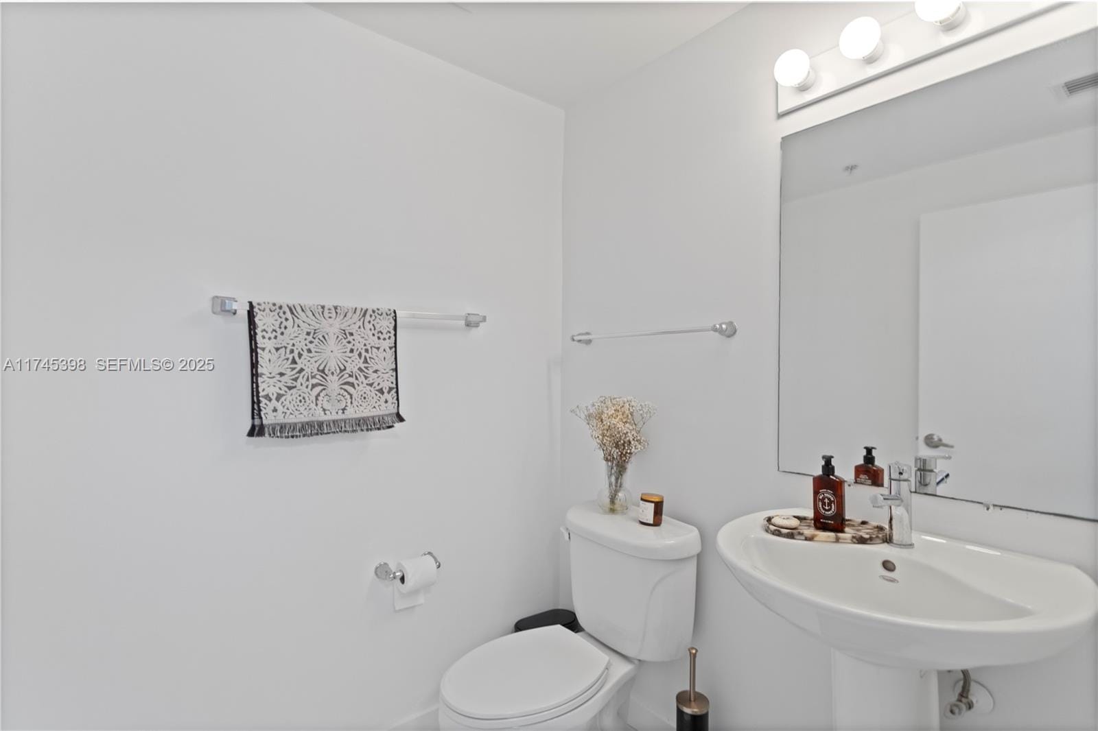 601 NE 36th Street 3011, Miami, FL 33137 photo 11