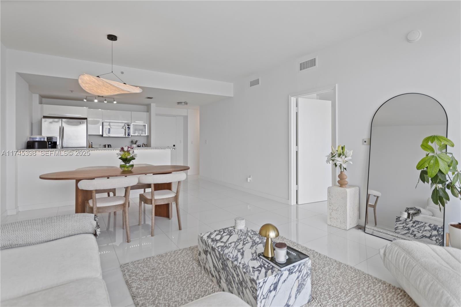 601 NE 36th Street 3011, Miami, FL 33137 photo 13