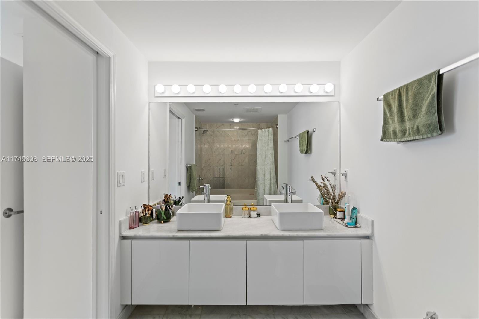 601 NE 36th Street 3011, Miami, FL 33137 photo 23