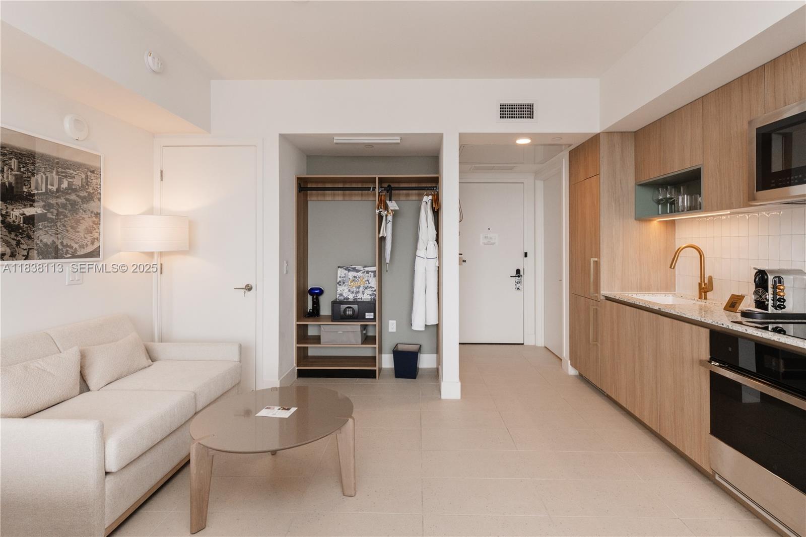 601 NE 1st Avenue 3612, Miami, FL 33132 photo 15