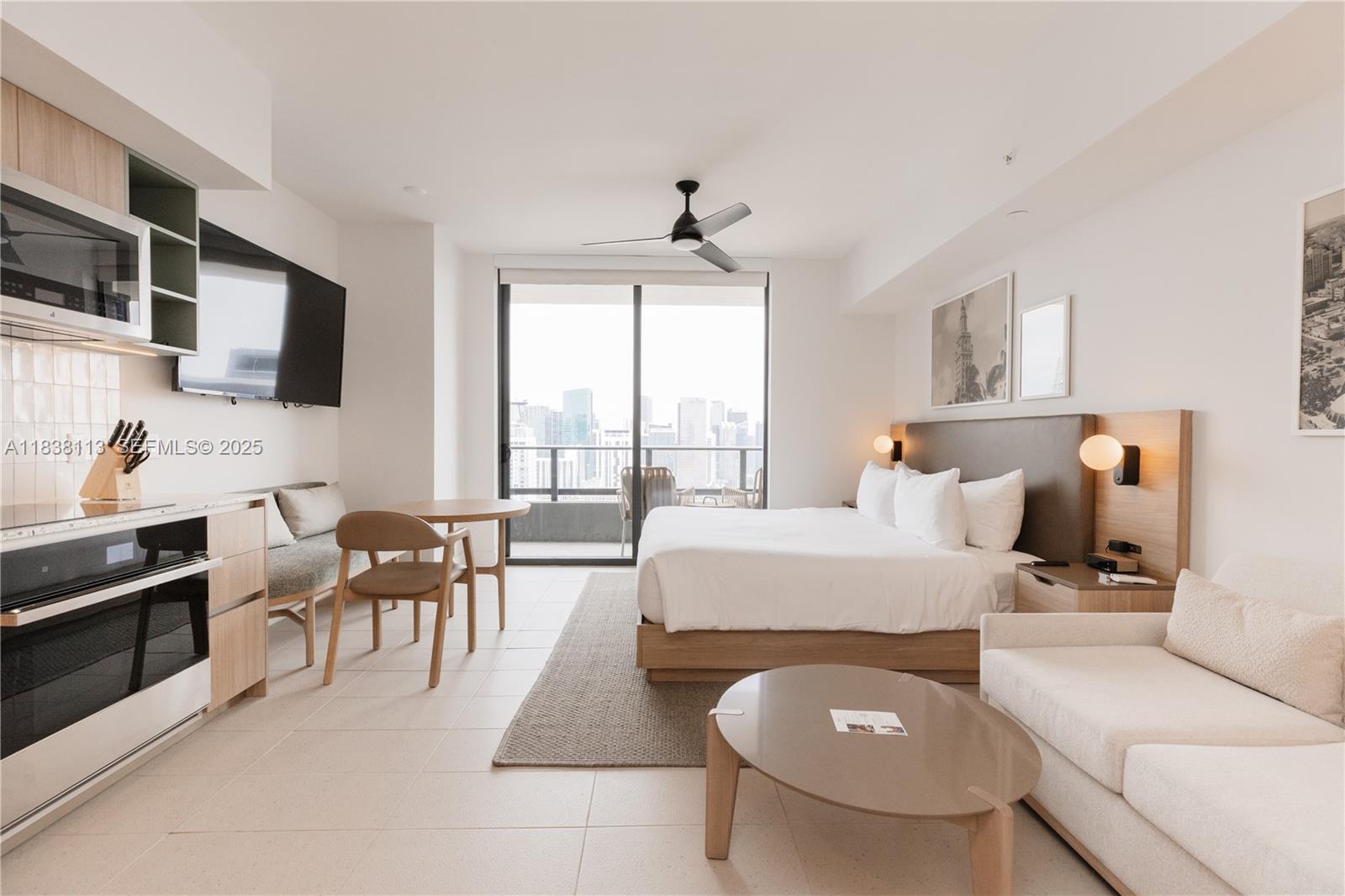 601 NE 1st Avenue 3612, Miami, FL 33132 photo 18