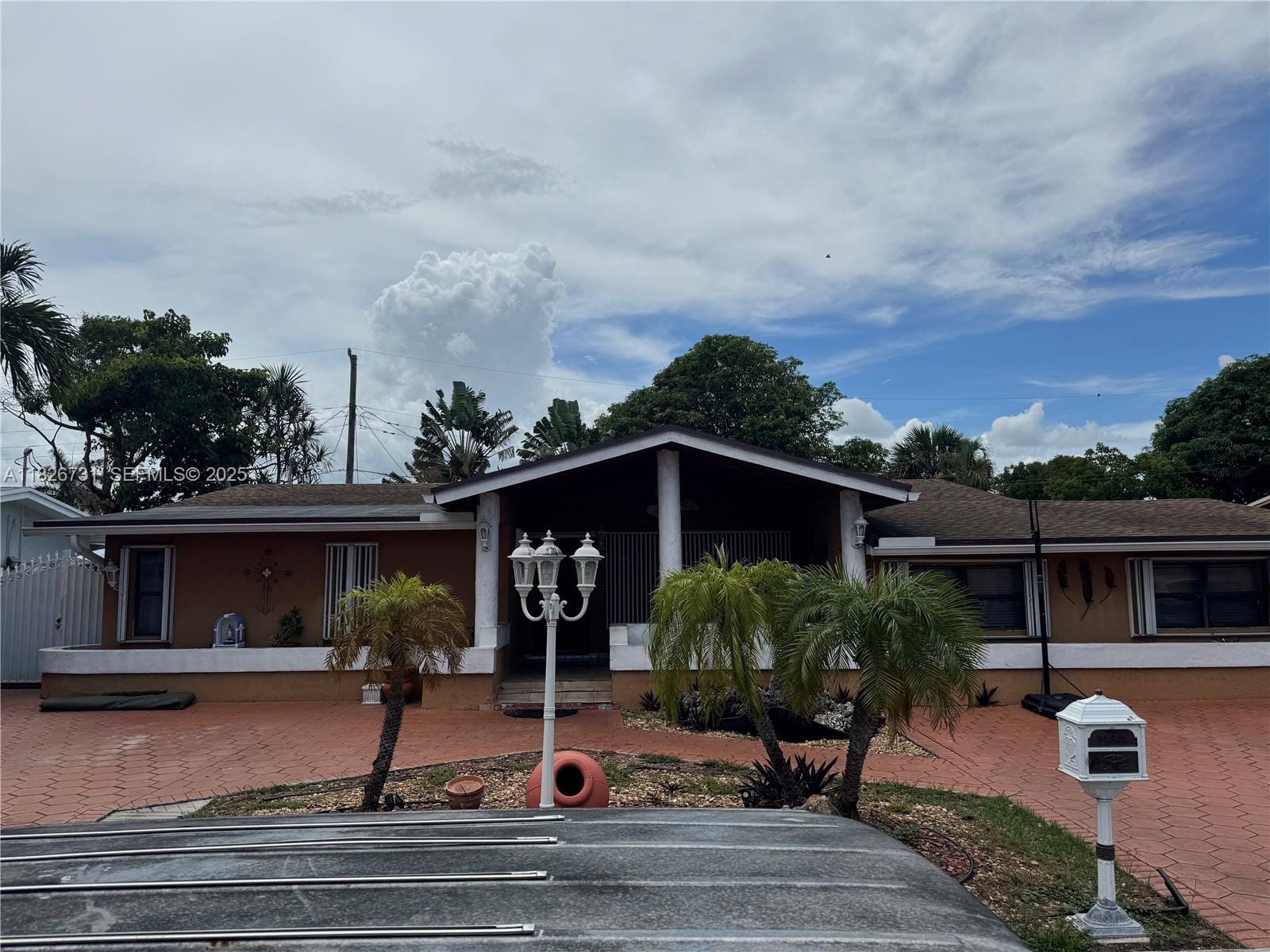 5372 W 9th Avenue, Hialeah, FL 33012 photo 3