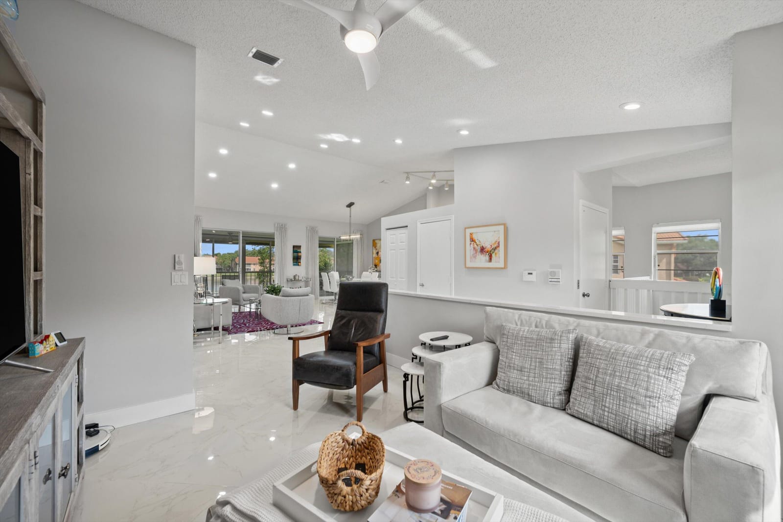 7825 Whispering Palms Drive 202, Boynton Beach, FL 33437 photo 13