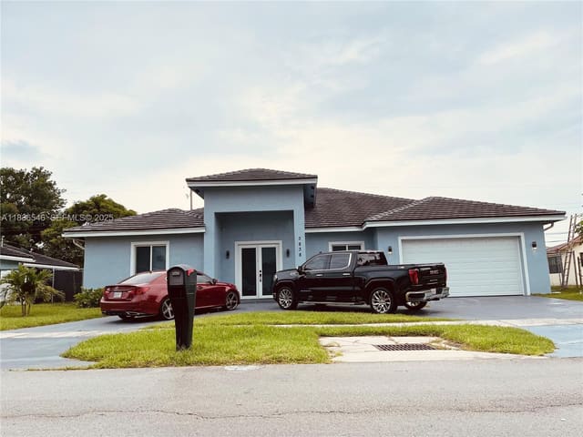 3838 NW 5th Court, sold in Greenleaf, Lauderhill, FL