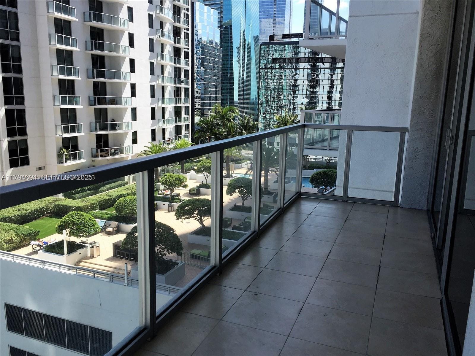1050 Brickell Avenue 1602 — photo 7