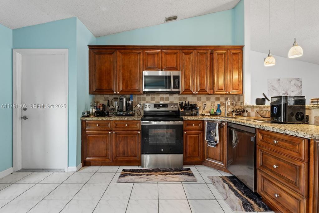 155 Kings Way, Royal Palm Beach, FL 33411 photo 15