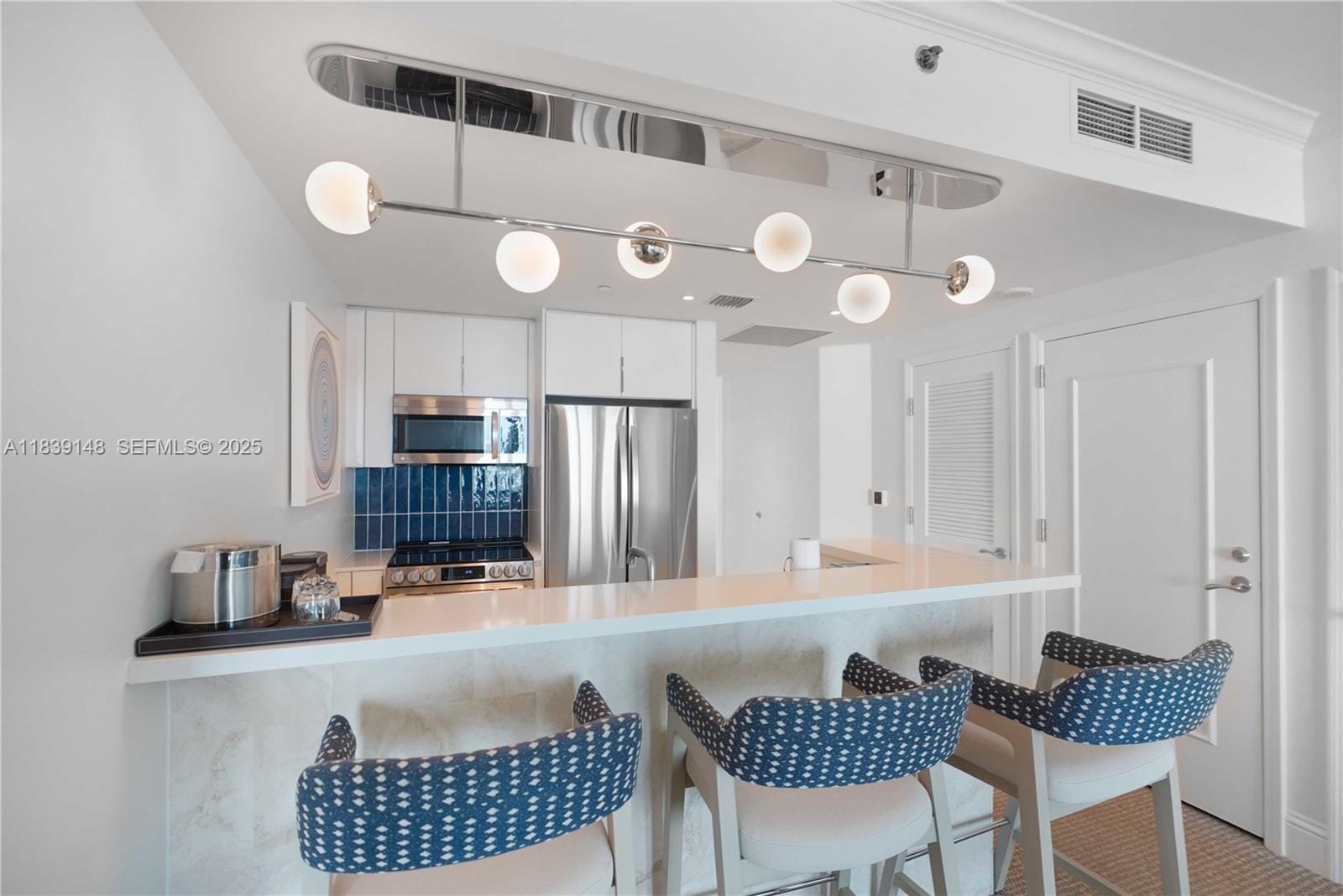4401 Collins Avenue 2305, Miami Beach, FL 33140 photo 20