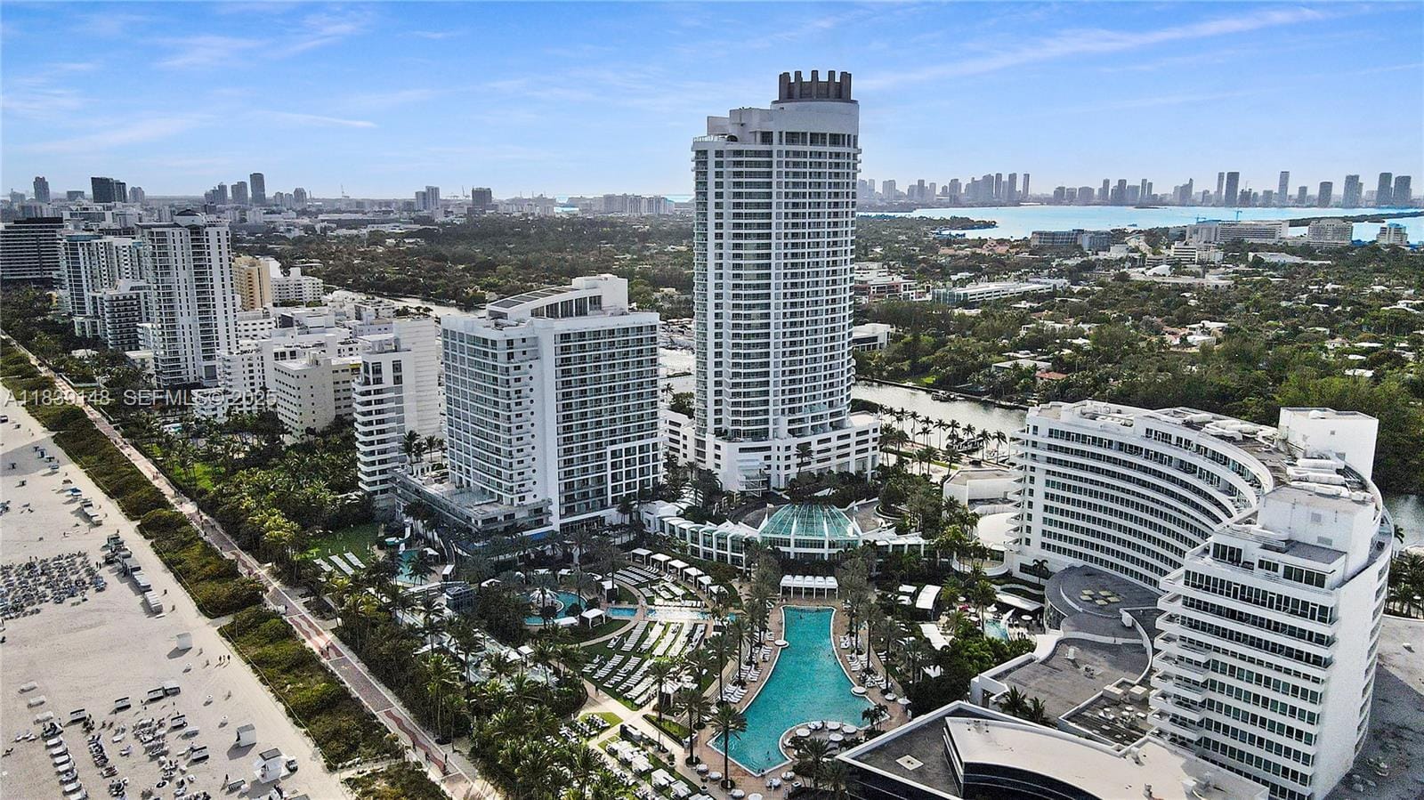4401 Collins Avenue 2305 — photo 3