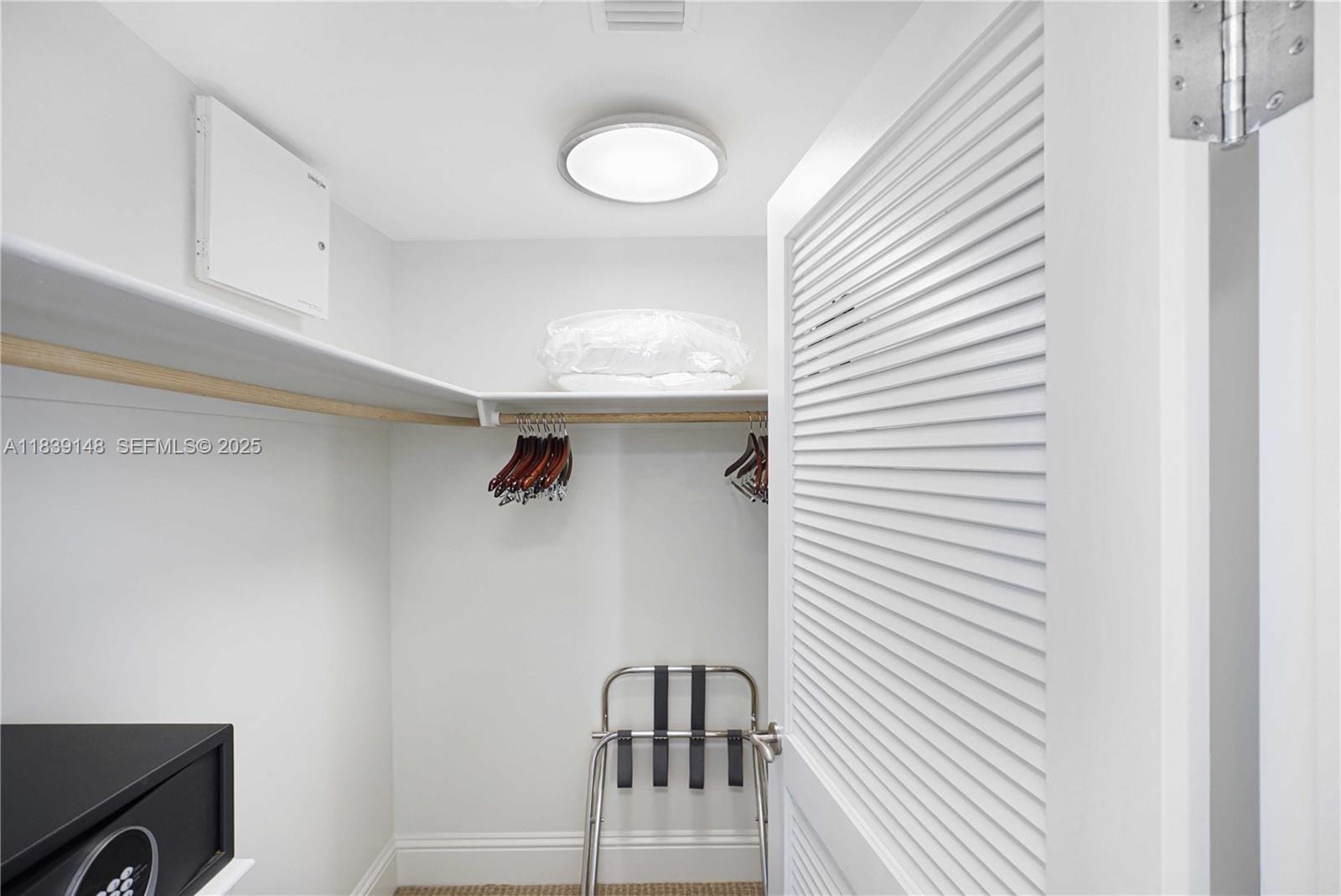 4401 Collins Avenue 2305, Miami Beach, FL 33140 photo 28