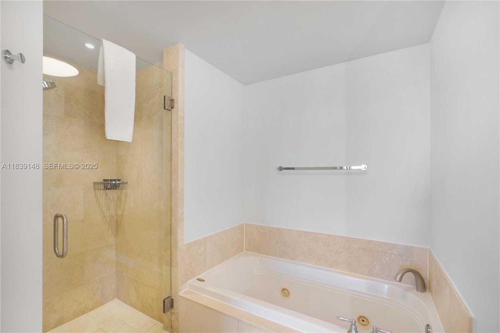 4401 Collins Avenue 2305, Miami Beach, FL 33140 photo 30
