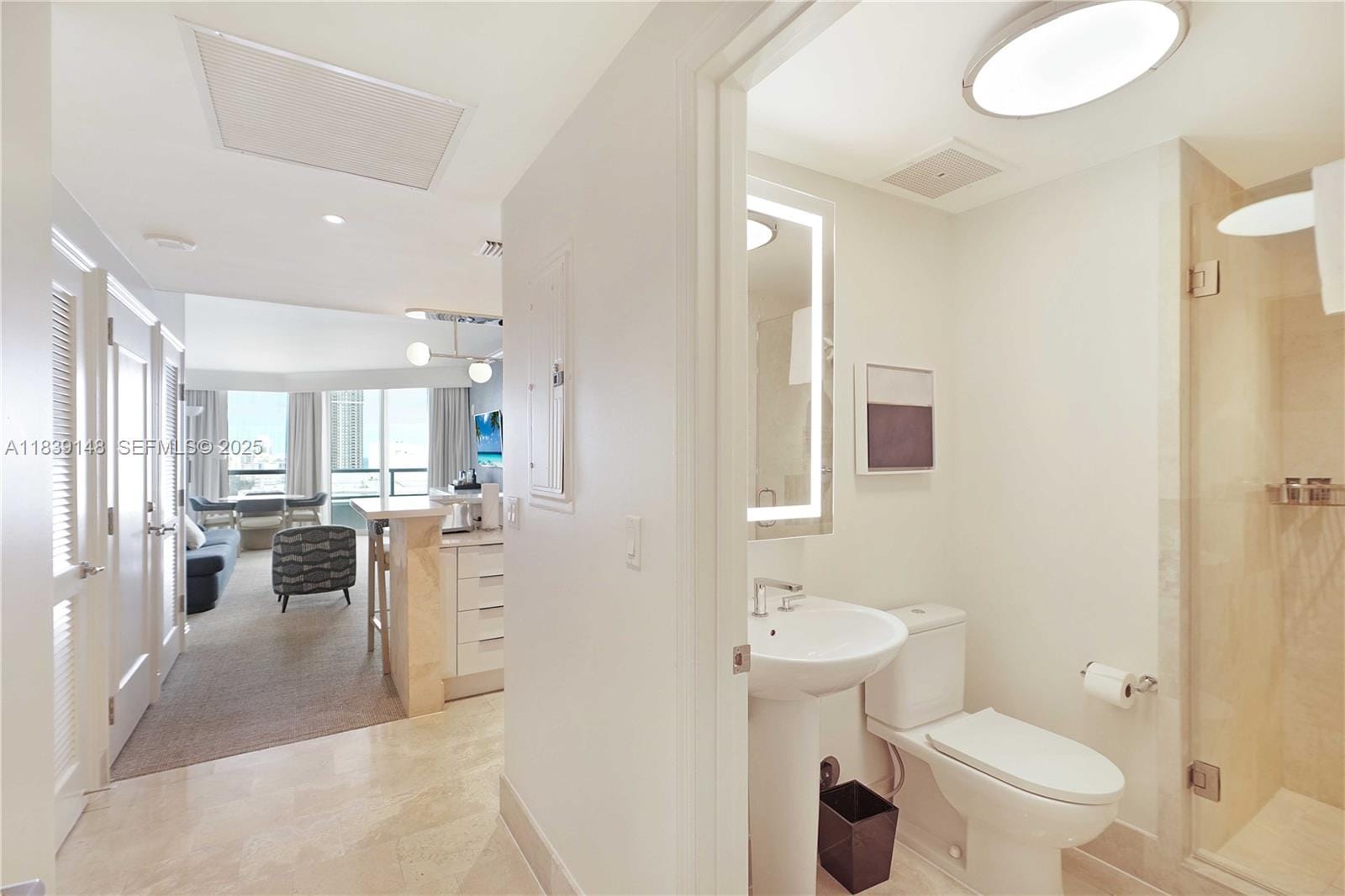 4401 Collins Avenue 2305 — photo 7