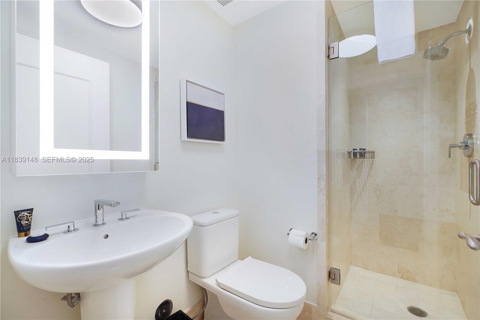 4401 Collins Avenue 2305 — photo 8