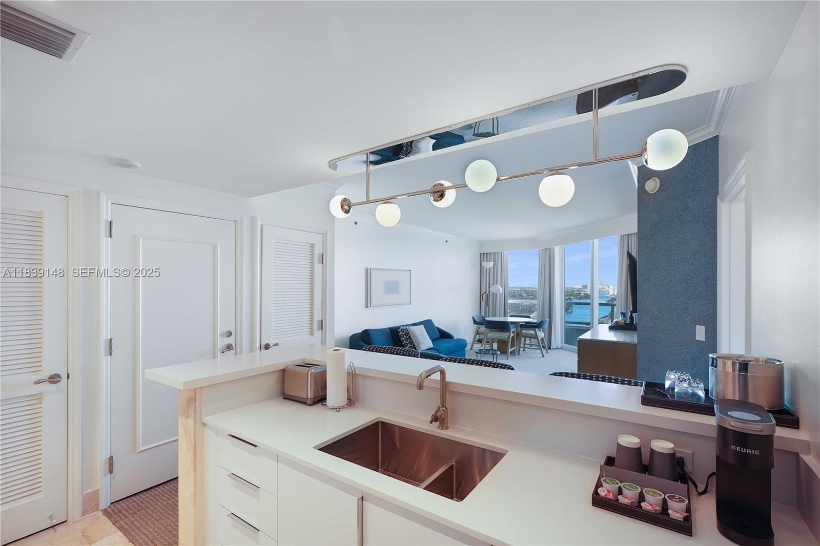 4401 Collins Avenue 2305 — photo 10