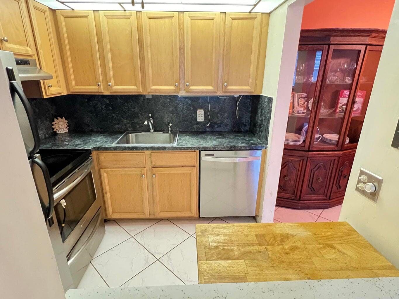 119 Camden F — photo 12
