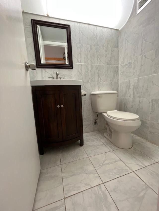 119 Camden F, West Palm Beach, FL 33417 photo 24