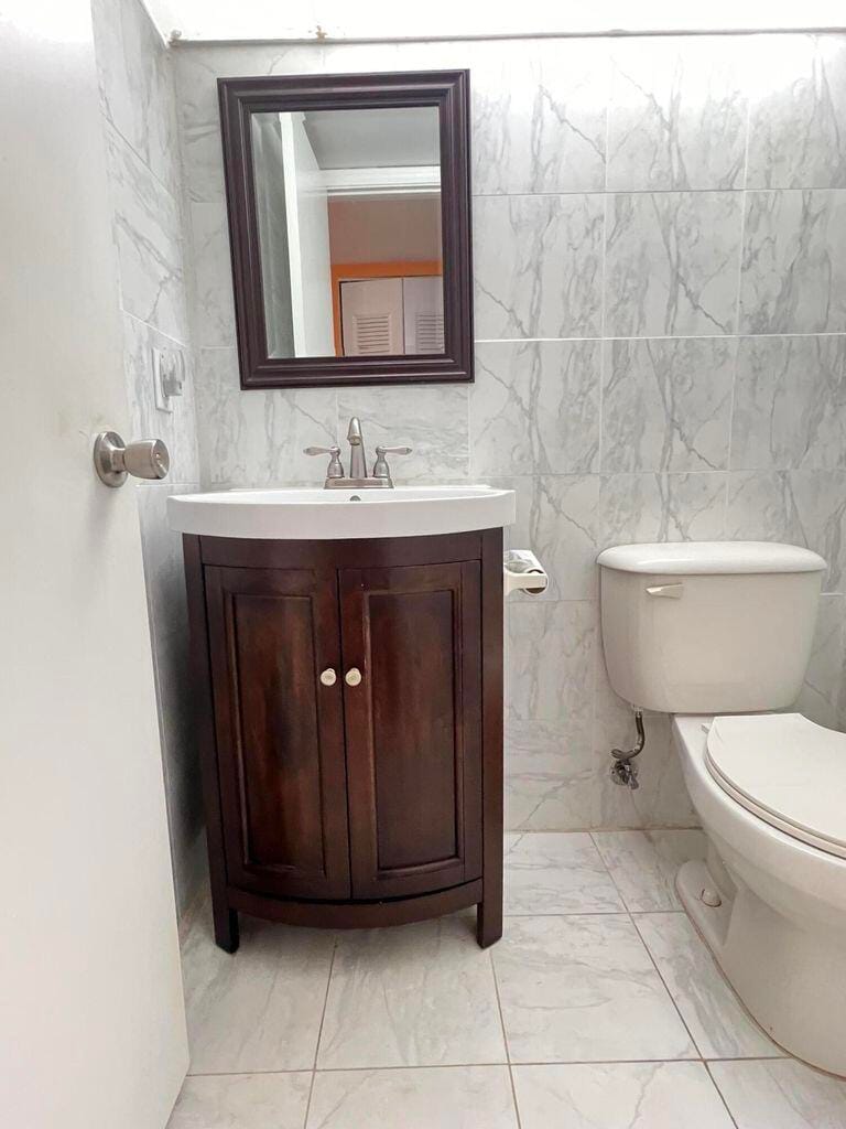 119 Camden F, West Palm Beach, FL 33417 photo 26