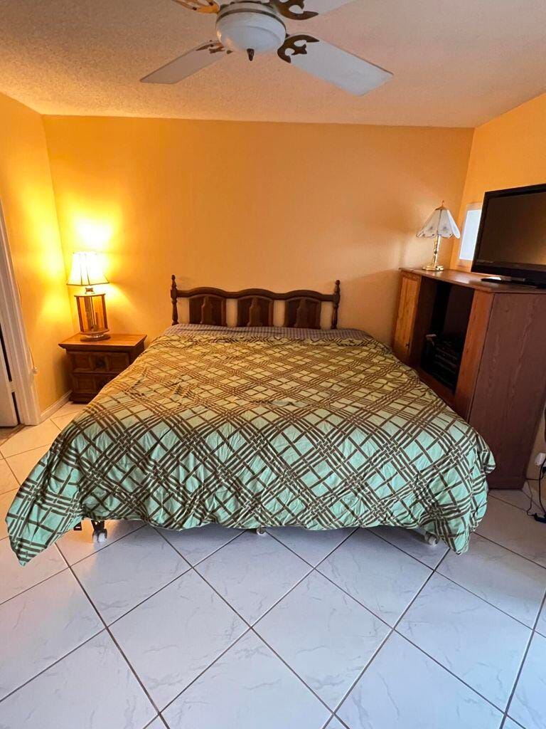 119 Camden F, West Palm Beach, FL 33417 photo 29