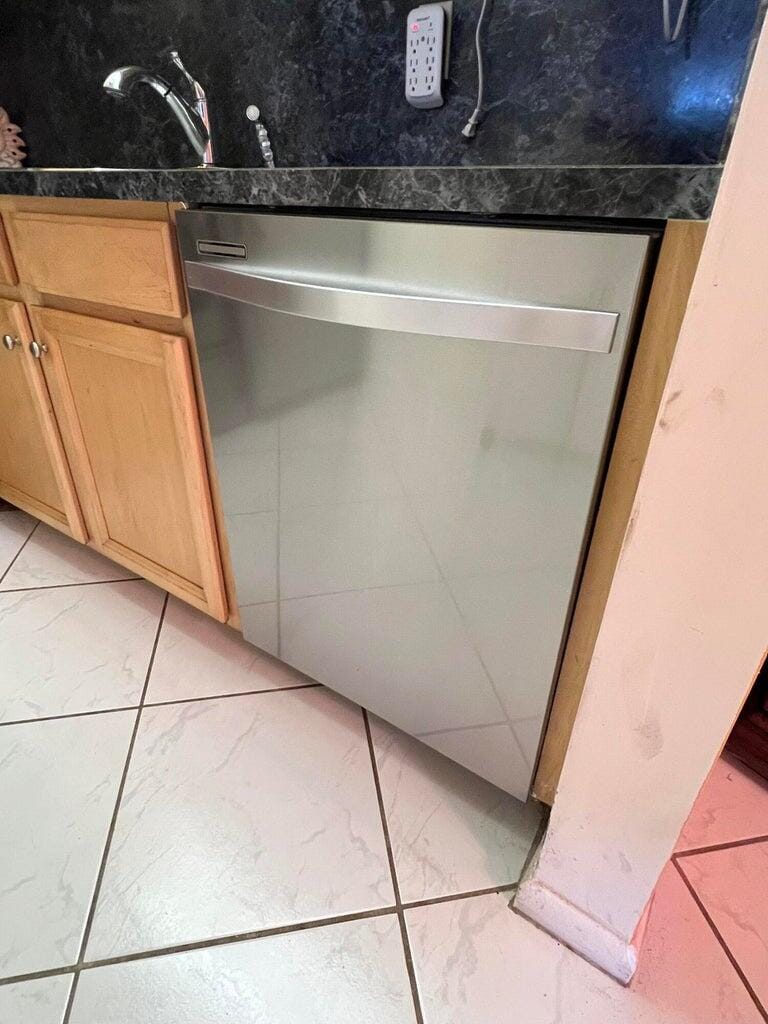 119 Camden F — photo 10