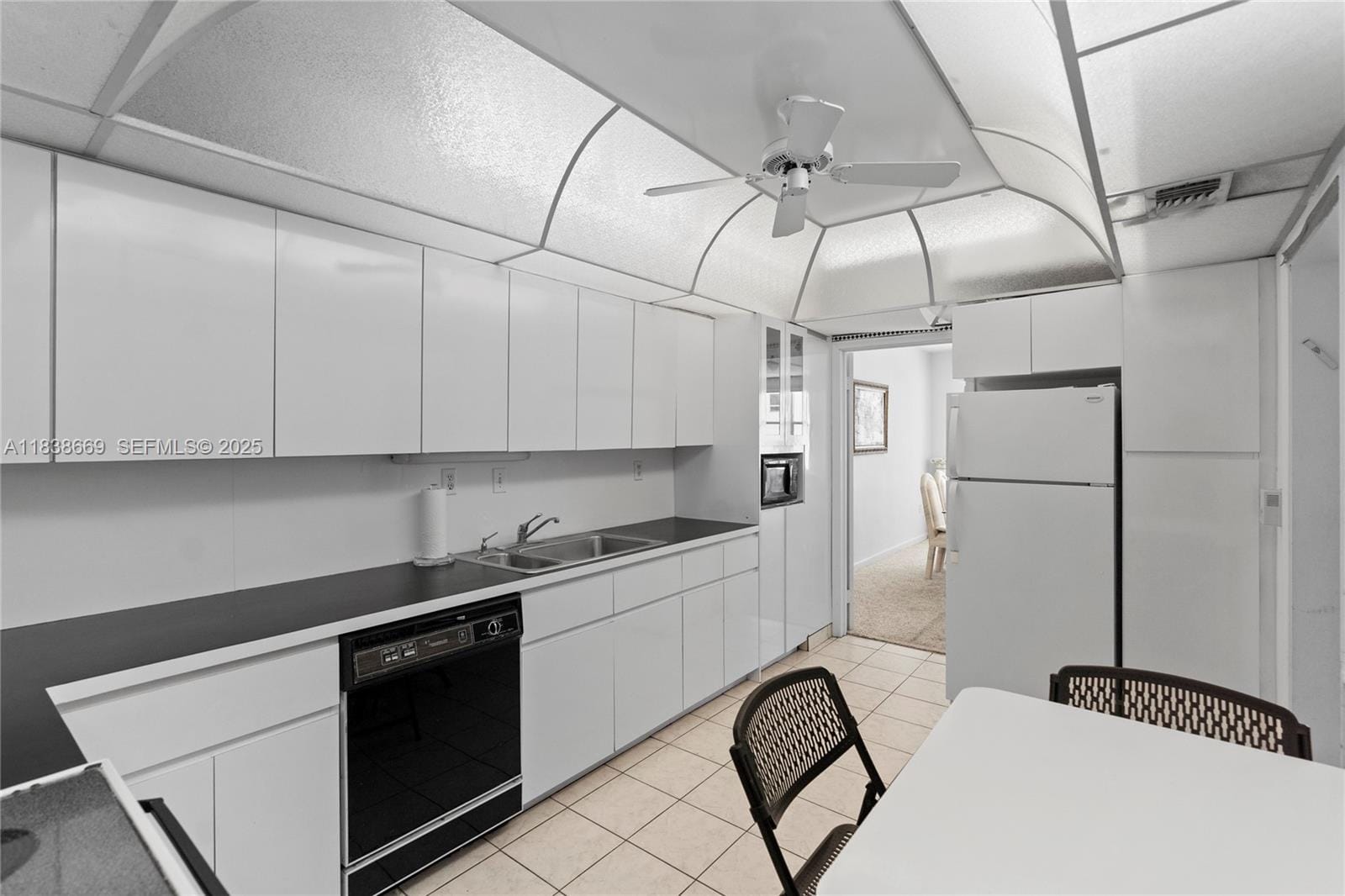 5001 Collins Avenue 4G, Miami Beach, FL 33140 photo 16