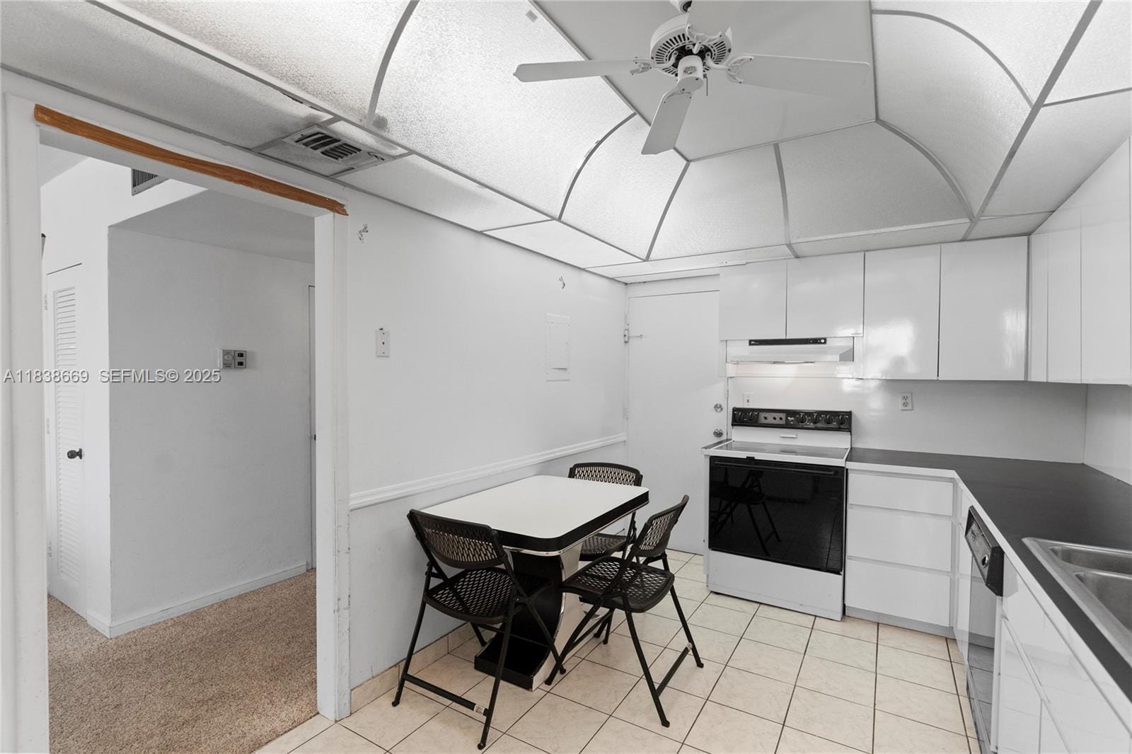 5001 Collins Avenue 4G, Miami Beach, FL 33140 photo 18