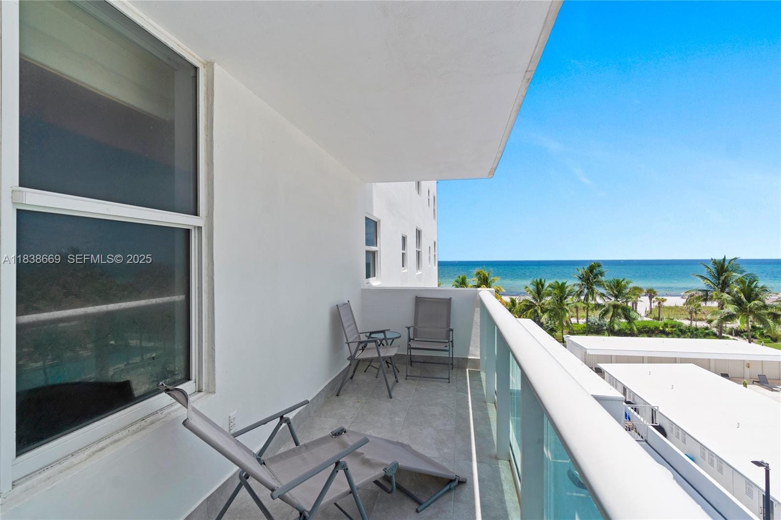 5001 Collins Avenue 4G — photo 3